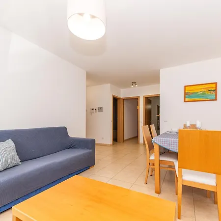 Beachside Bliss 5 Mins & Waterfront - Pool - Wi-fi - Smart Tv Appartement *