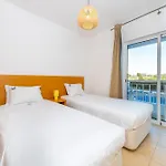 Beachside Bliss 5 Mins & Waterfront - Pool - Wi-fi - Smart Tv Apartman Tavira